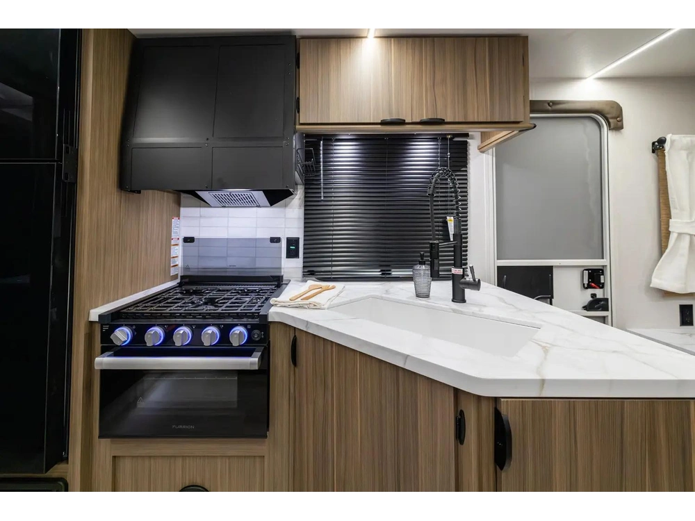 Forest River Wildwood 24rlxl 2026 alt