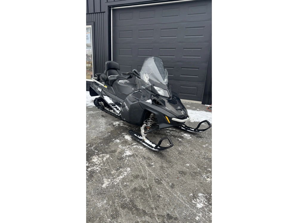 Ski-doo Expedition Le 900 Ace 2017 alt