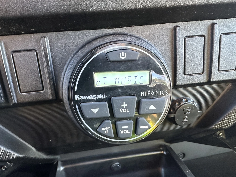 2025 Kawasaki Teryx 4 S Se alt