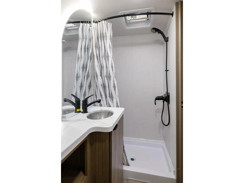 2026 Forest River Wildwood Fsx 164fble alt