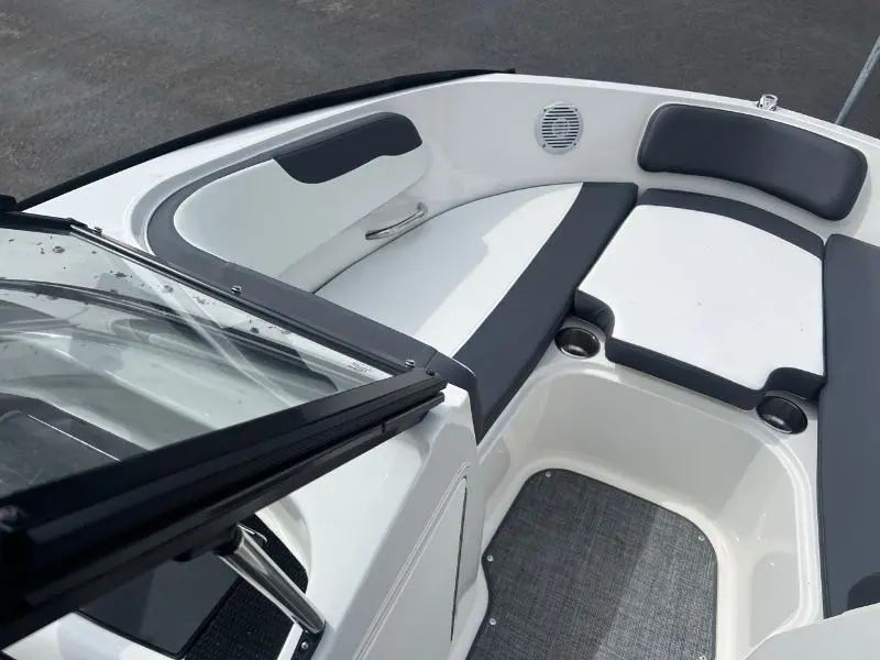 Bayliner BAYLINER VR5 2021