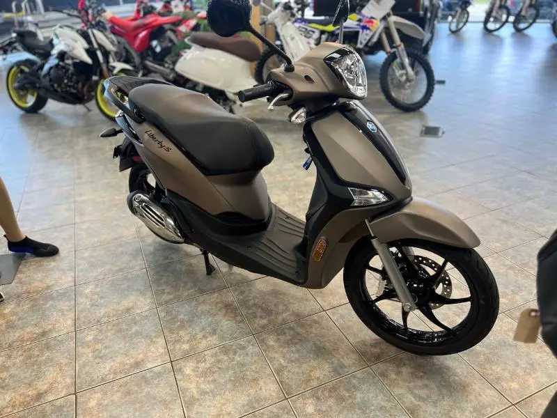 2023 PIAGGIO LIBERTY 50 SPORT