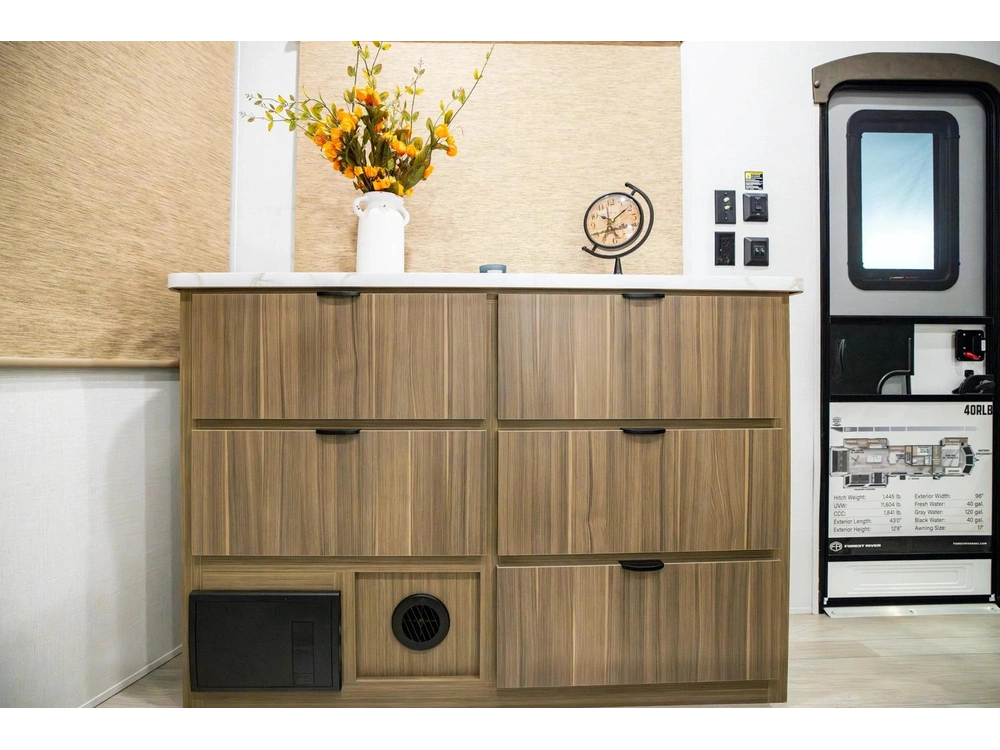 Forest River Wildwood 40rlb 2026 alt