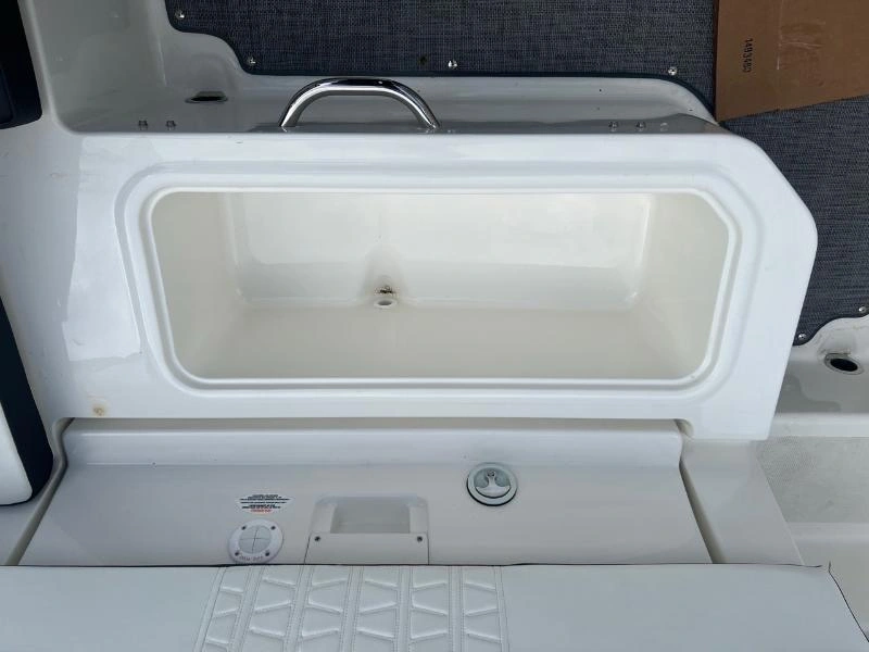 Bayliner Bayliner Vr5 2021 alt