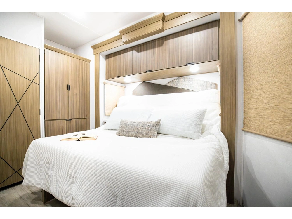 Forest River Wildwood 40rlb 2026 alt