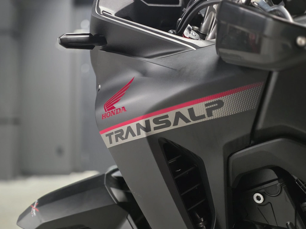 Honda Transalp Xl750 2024 alt