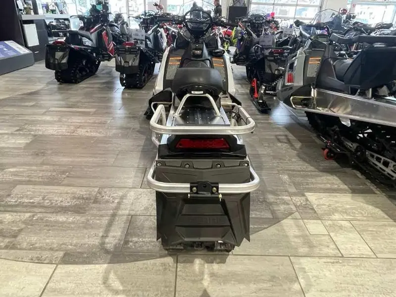 2024 Polaris 550 VOYAGEUR 155