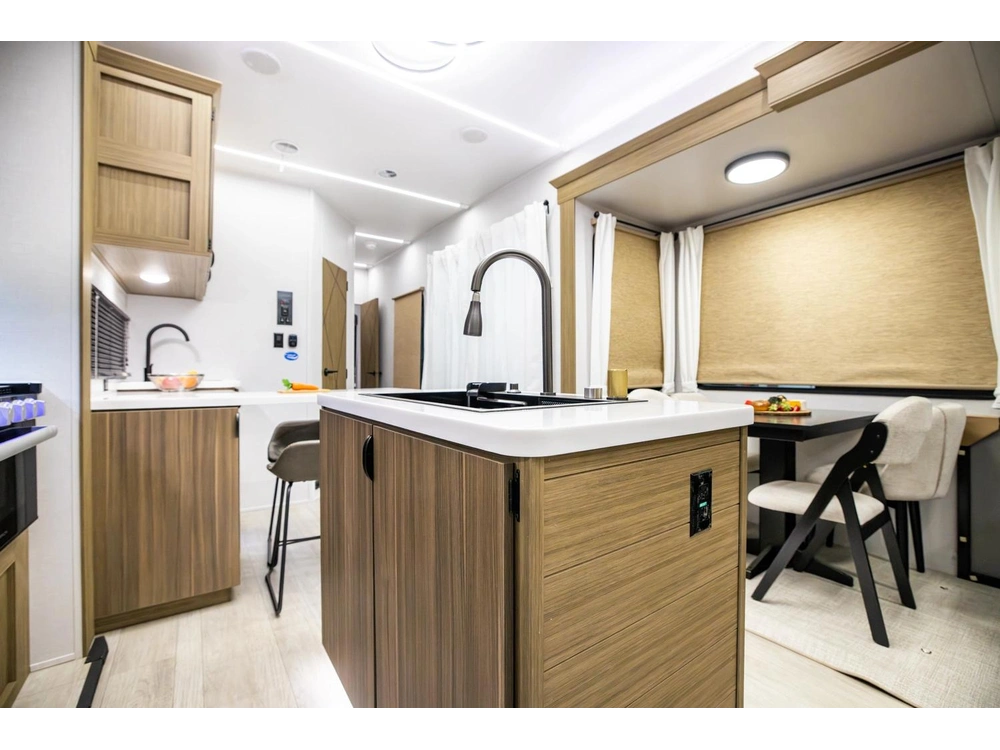 Forest River Wildwood 40rlb 2026 alt