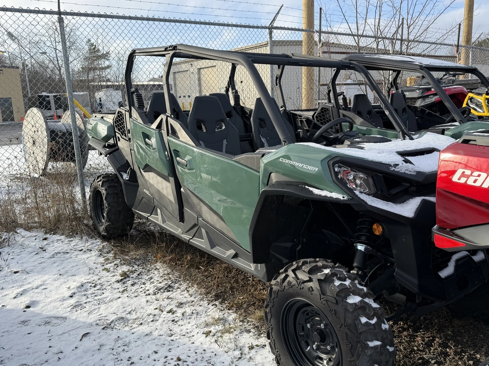 2025 Brp Commander Max Dps 1000r alt