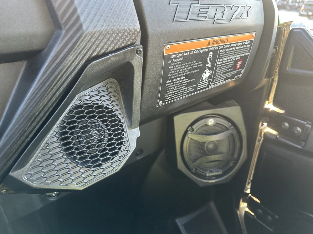 2025 Kawasaki Teryx 4 S Se alt