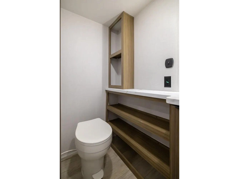 2026 Forest River Wildwood Fsx 164fble alt