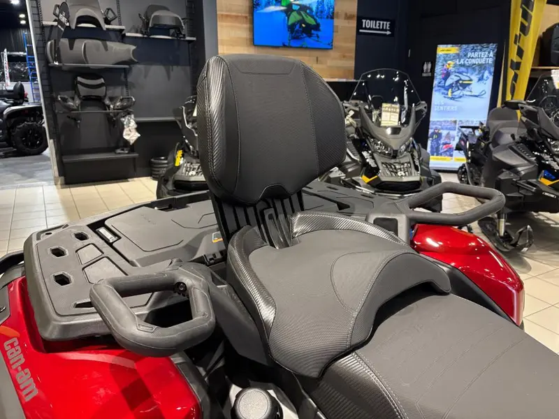 2025 Can-Am Outlander MAX XT 850