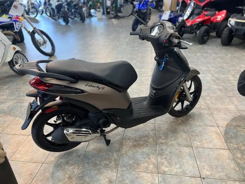 2023 PIAGGIO LIBERTY 50 SPORT
