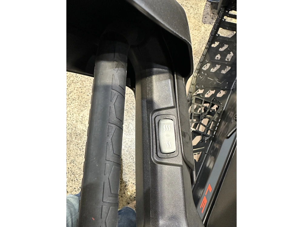 2026 Ski-doo Gt Le Platinum 900 Turbo R alt