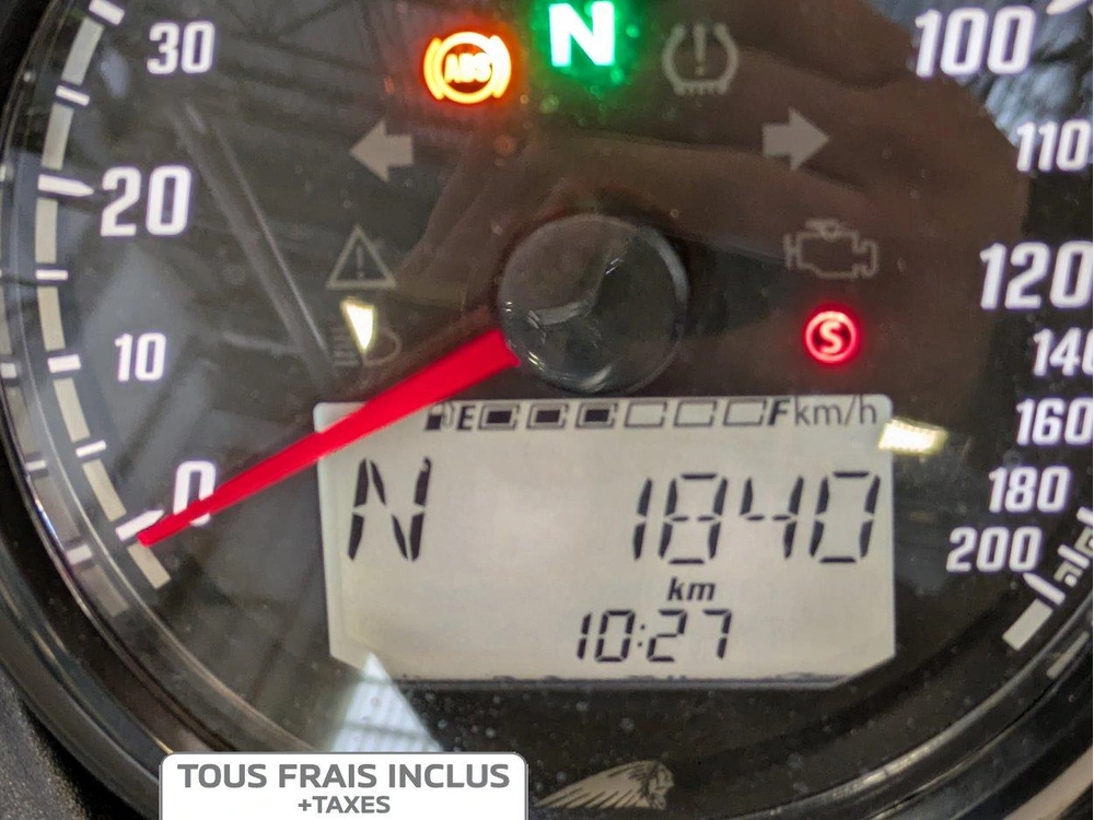 2025 Indian Motorcycles Springfield Dark Horse alt