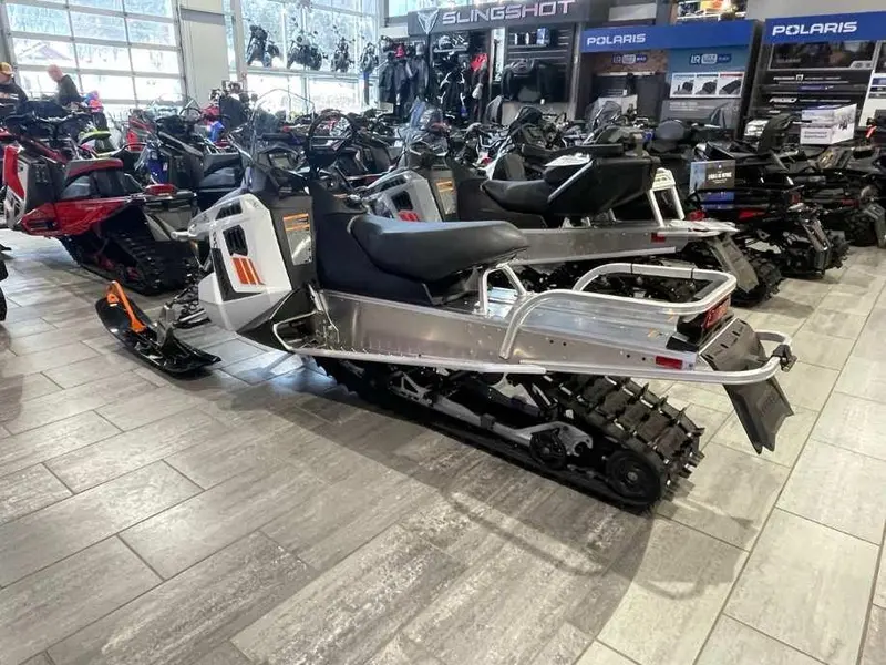 2024 Polaris 550 VOYAGEUR 155