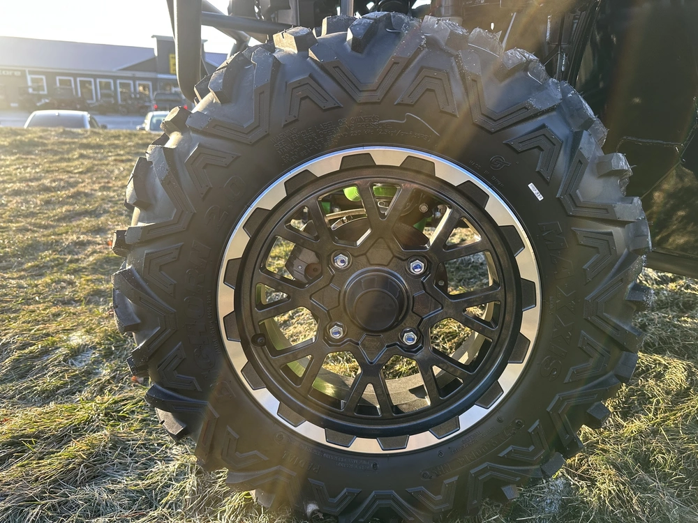 2025 Kawasaki Teryx 4 S Se alt