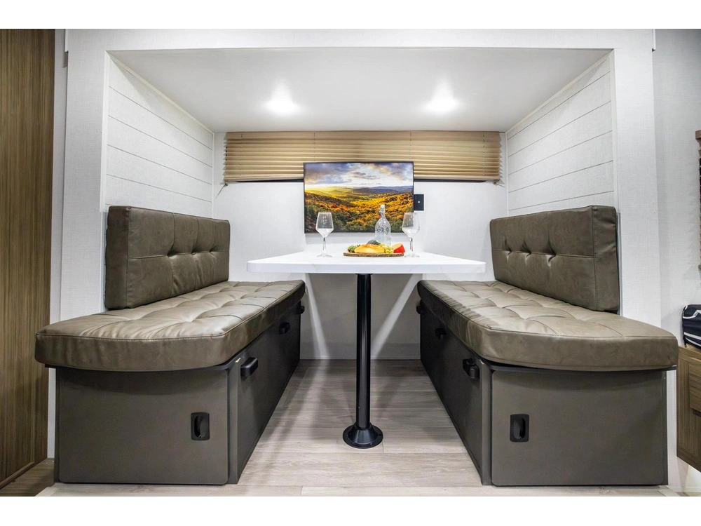 Forest River Wildwood Fsx 178ice 2026 alt