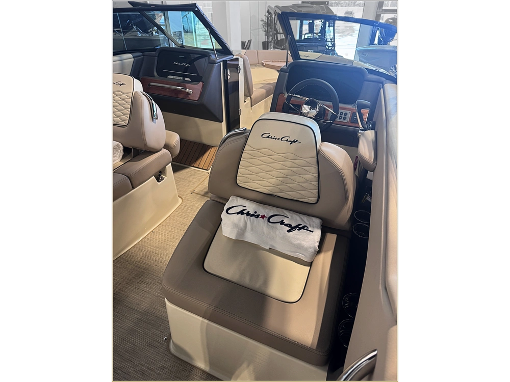 2025 Chris-craft Sportster 25 Mr Massive Price Drop alt