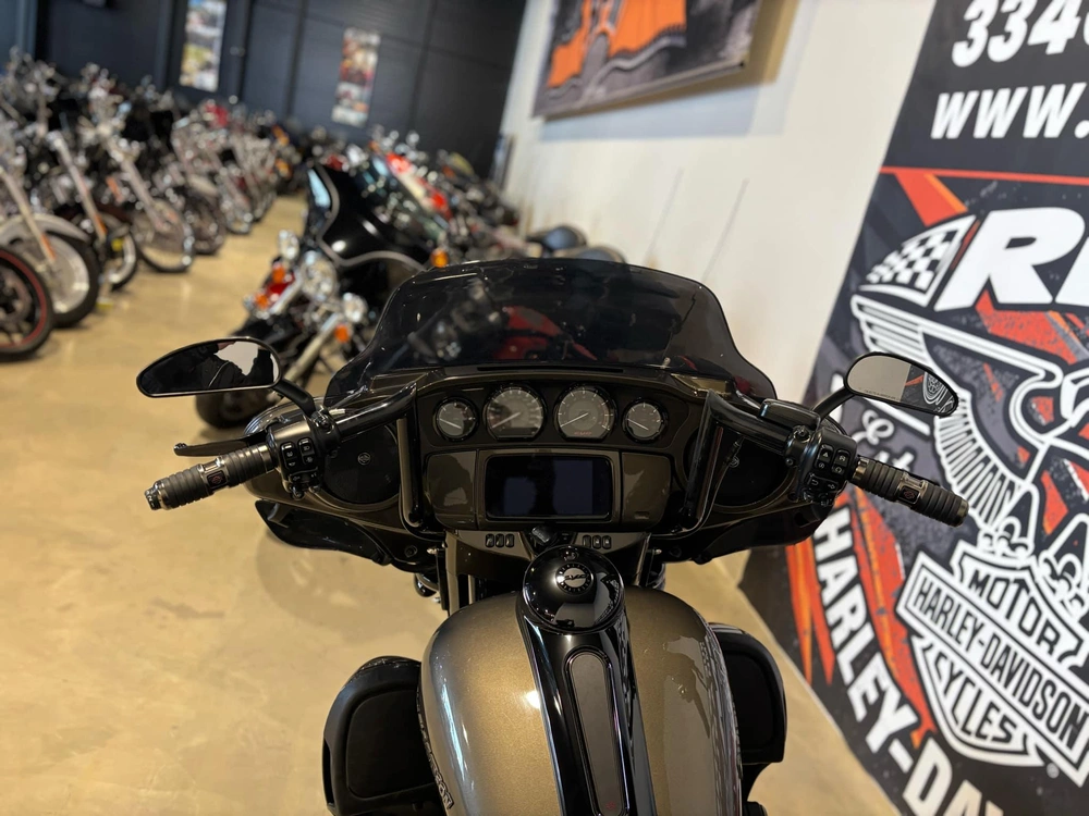 Harley-davidson Cvo Ultra Limited 2021 alt