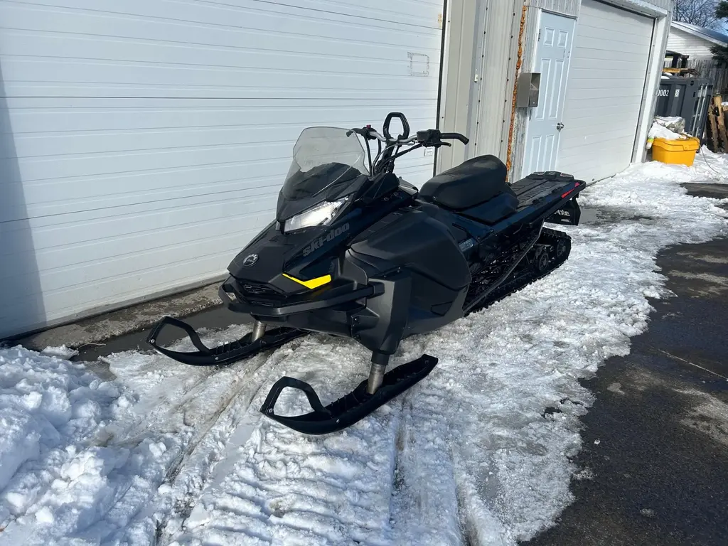 Ski-Doo TUNDRA  LT 600ACE 2023