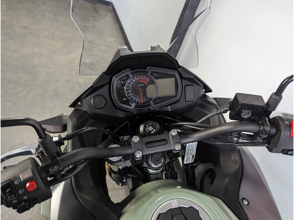 2025 Kawasaki Versys-x 300 *3.99%/60 Mois💳 alt