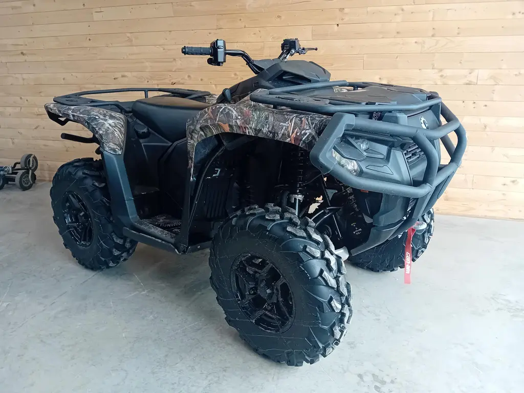 Can-Am OUTLANDER PRO HUNTING 2025 - HD7