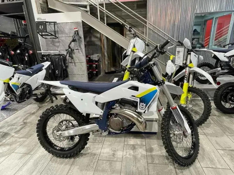 2025 Husqvarna TC 300 thumbnail 3