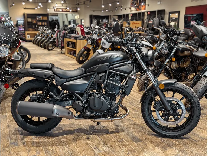2025 Kawasaki Eliminator 500 // Metallic Flat Spark Black thumbnail 2