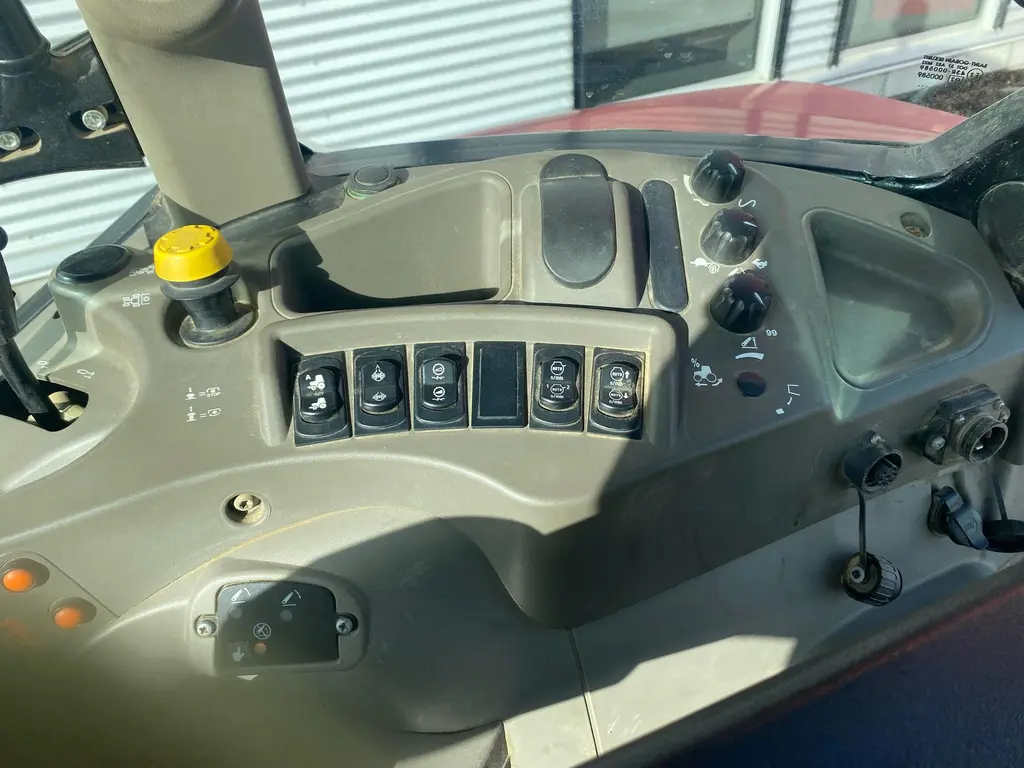 2015 Case IH Farmall 115U