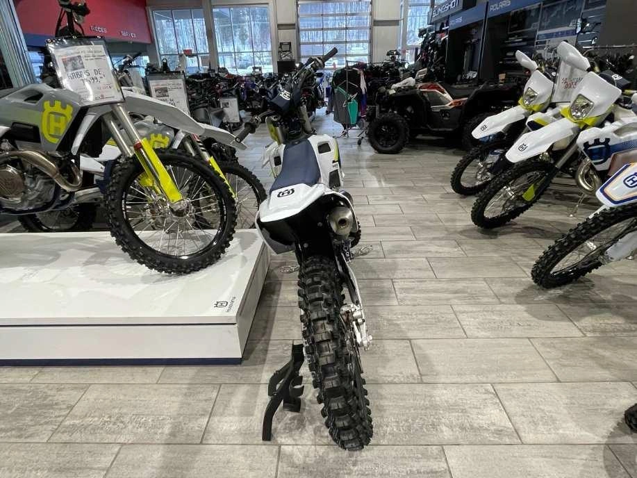 2025 Husqvarna Tc 300 alt