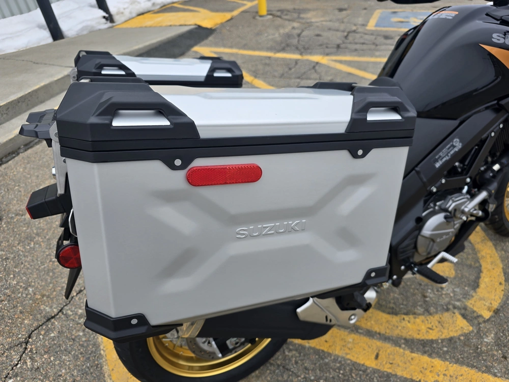 2025 Suzuki V-strom 650 Xt Adventure alt
