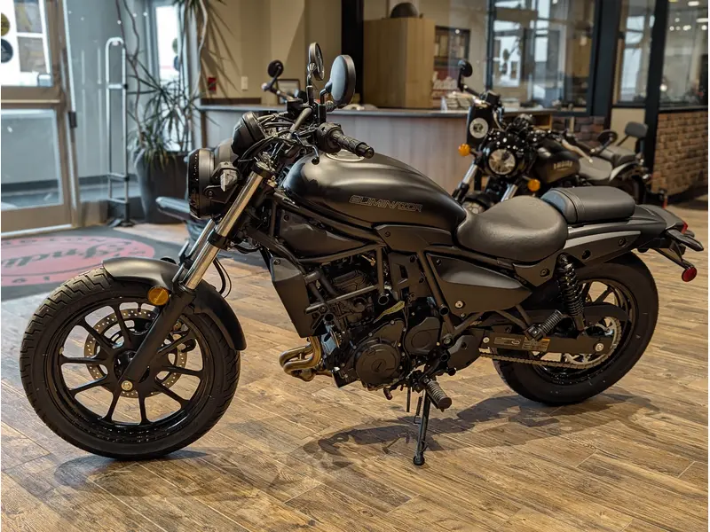 2025 Kawasaki Eliminator 500 // Metallic Flat Spark Black thumbnail 13