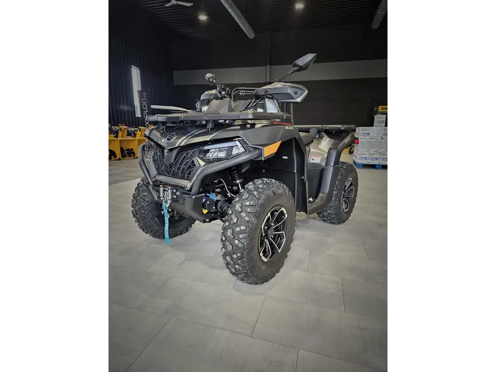 2024 CFMOTO CFORCE 600 EPS 