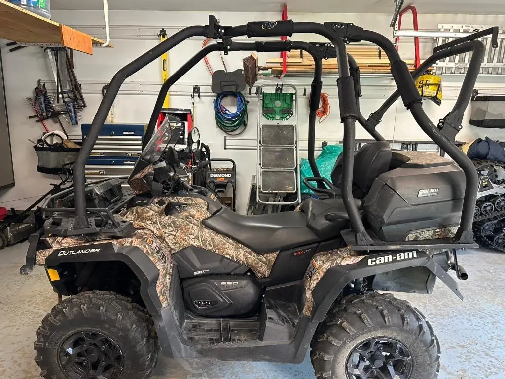 2015 Can-Am OUTLANDER 650 XT MAX