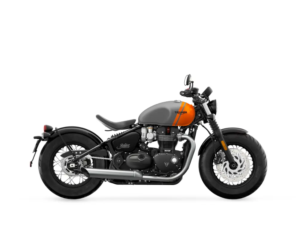 2025 Triumph Bonneville Bobber // Matte Graphite/Matte Baja Orange