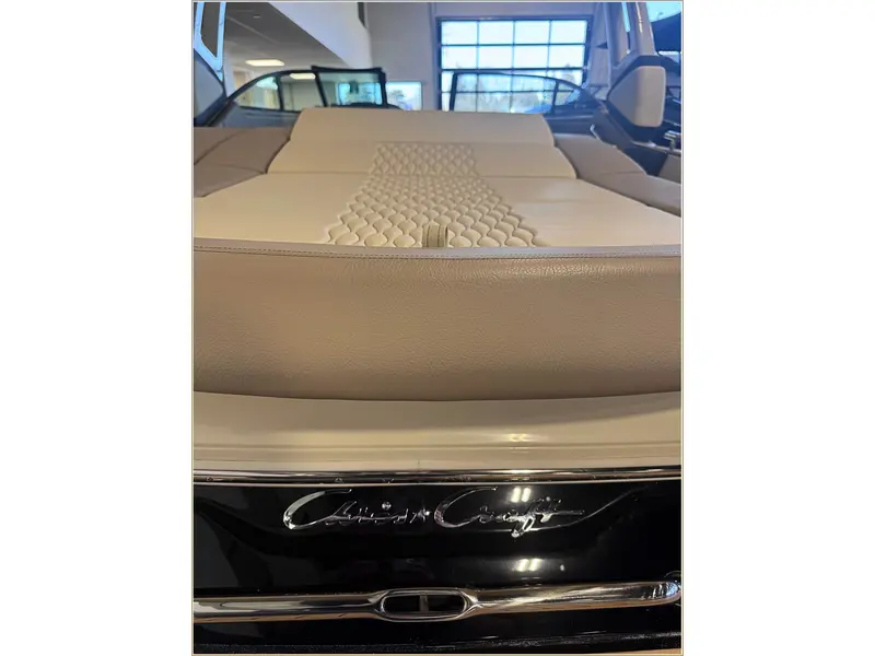 Chris-Craft Sportster 25 MR DISPLAY MODEL SPECIAL 2025