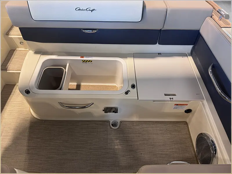 Chris-Craft Sportster 25 MR DISPLAY MODEL SPECIAL 2025