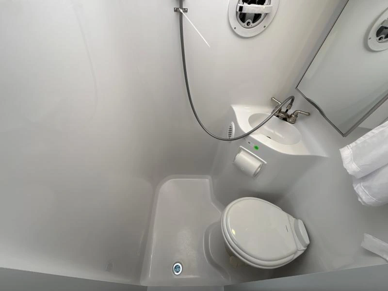 Adventurer 89rb 2025 alt