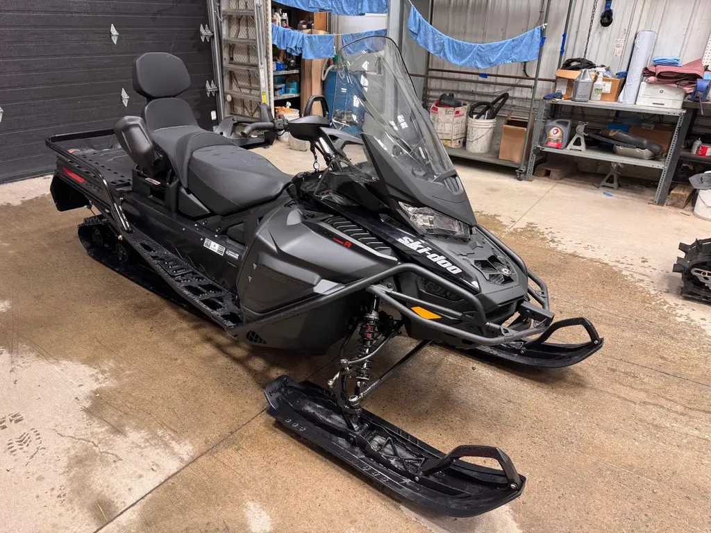 2025 Ski-Doo EXPEDITION LE 24 900 ACE TURBO R SWT