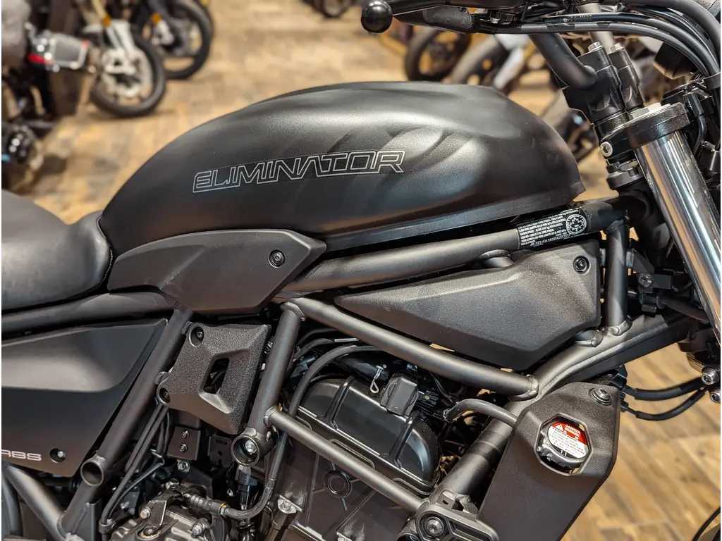 New 2025 Kawasaki Eliminator 500 // Metallic Flat Spark Black in