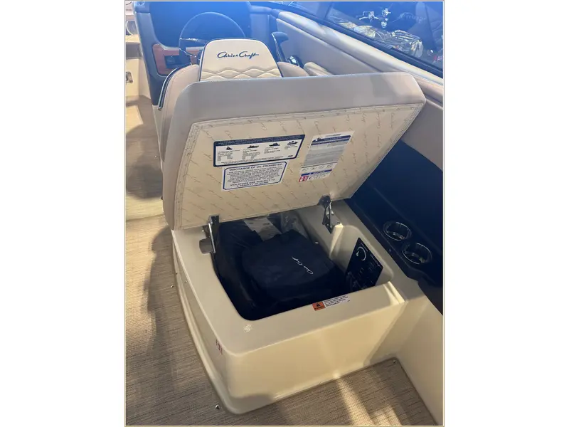 Chris-Craft Sportster 25 MR DISPLAY MODEL SPECIAL 2025