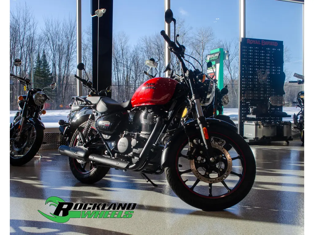 2022 Royal Enfield METEOR 350 – RED