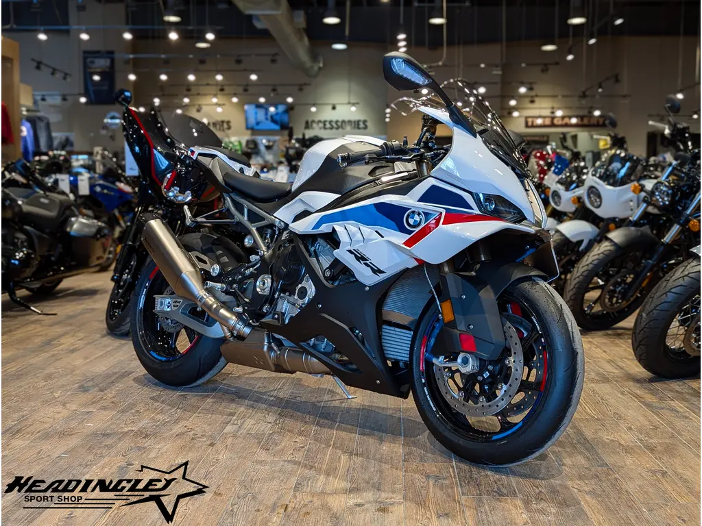 2025 BMW S 1000 RR // Light White/M Motorsport