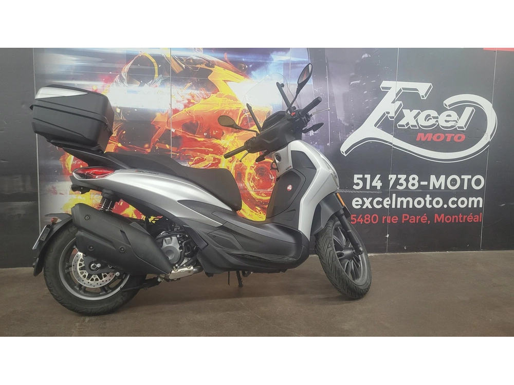 2022 Piaggio Bv400 alt