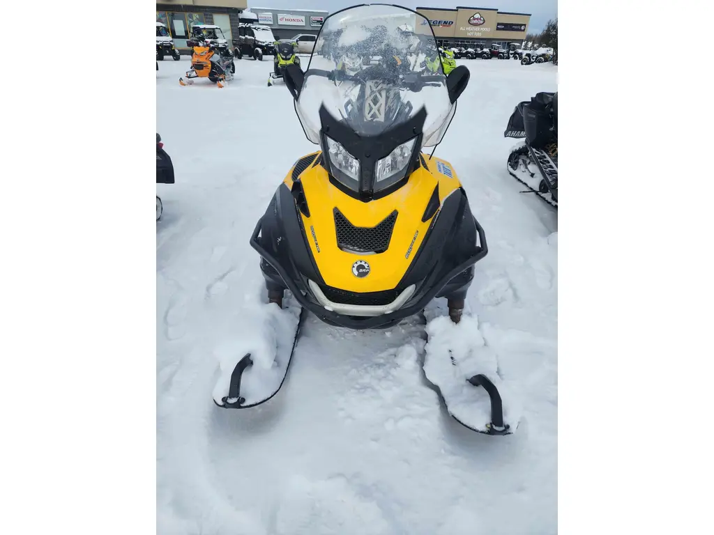 2014 Ski-Doo EXPEDITION SWT 600R SKANDIC