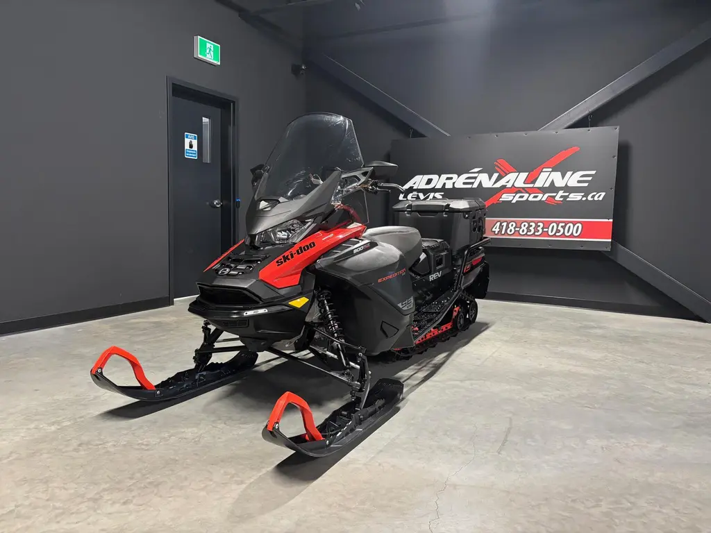 Ski-Doo EXPEDITION SE 900T  2020