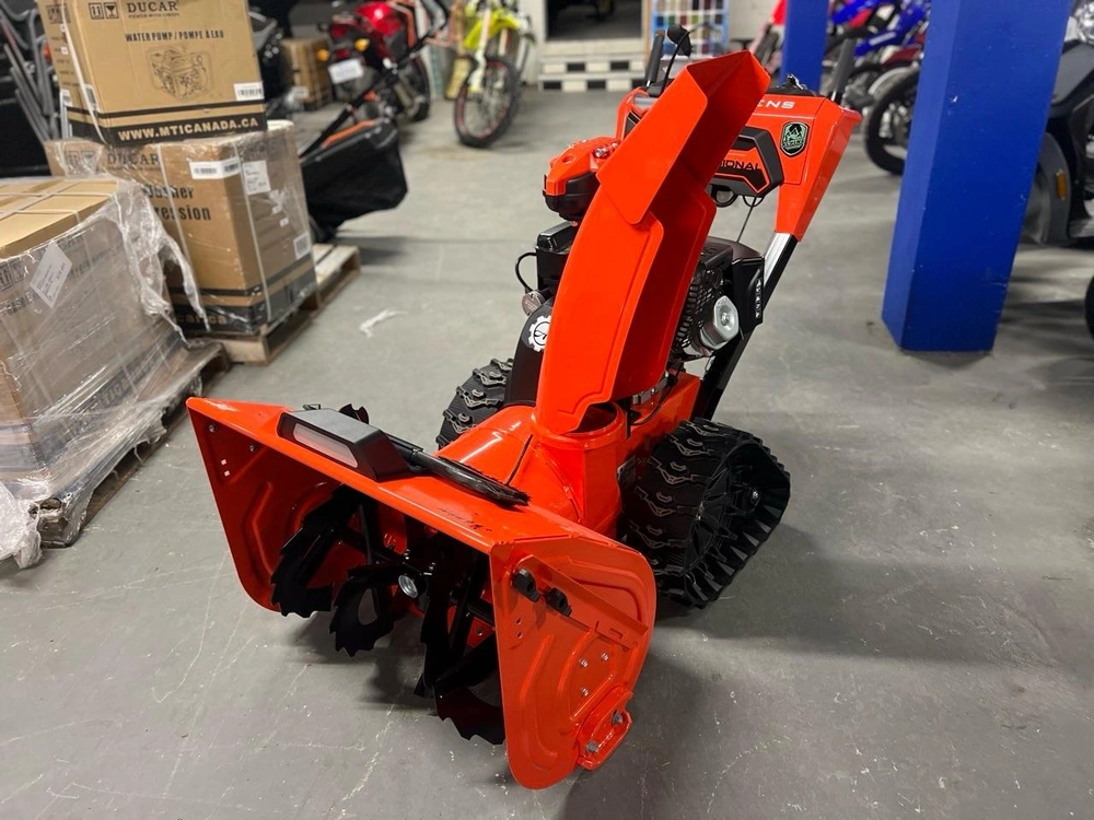 2025 Ariens Pro Rapid Trak 28 Hydro Ef alt