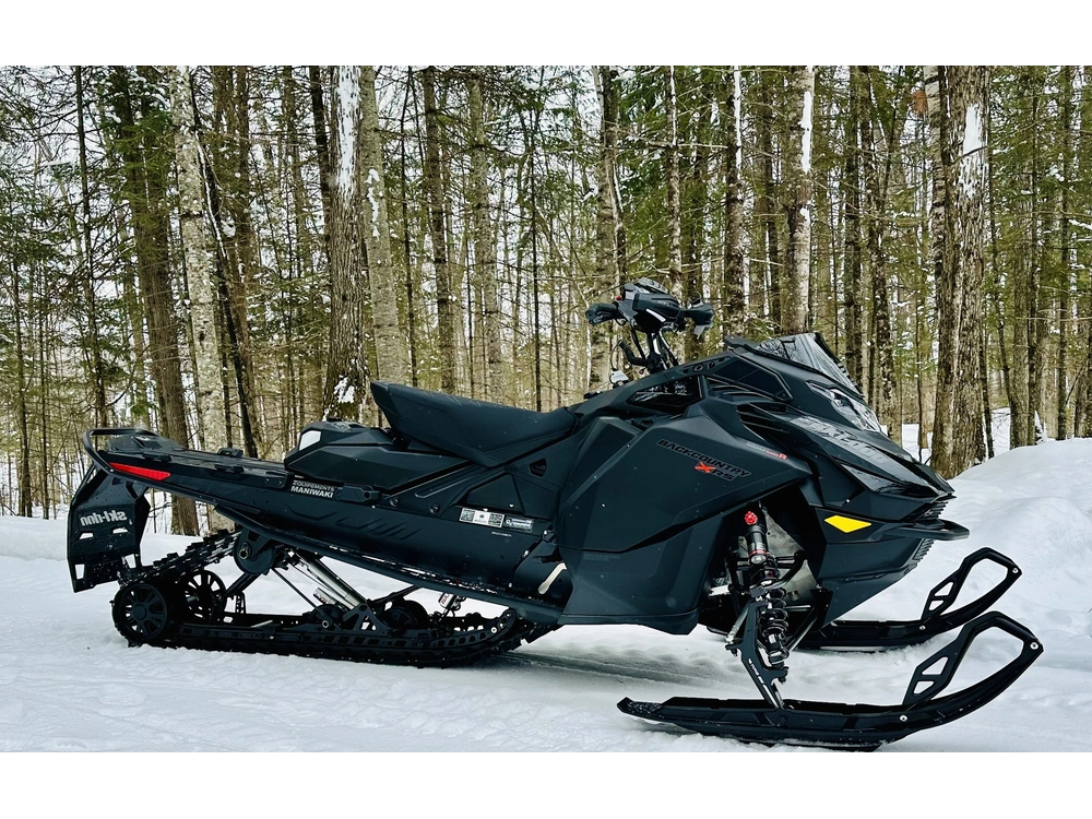2025 Ski-doo Backcountry Xrs 850 Turbo R alt