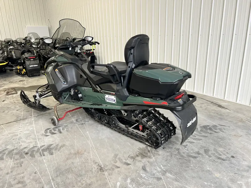 2024 Ski-Doo MOTONEIGE 2024 GRAND TOURING LIMITED 900ACE